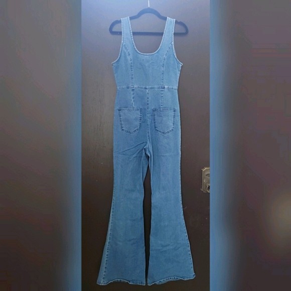 **SOLD** - Picture 4 of 5